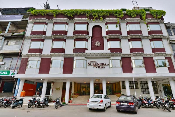  Hotel Surendra Vilas